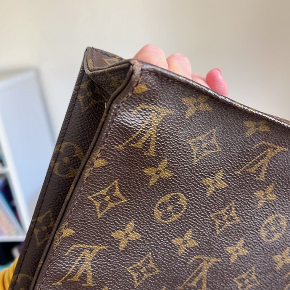GORGEOUS EUC Louis Vuitton Monagram Sac Plat! Classic tote for everyday! - Picture 7 of 16
